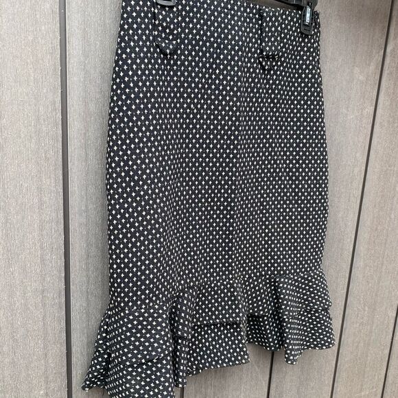 Two.tou Skirt‎ - Picture 4 of 10